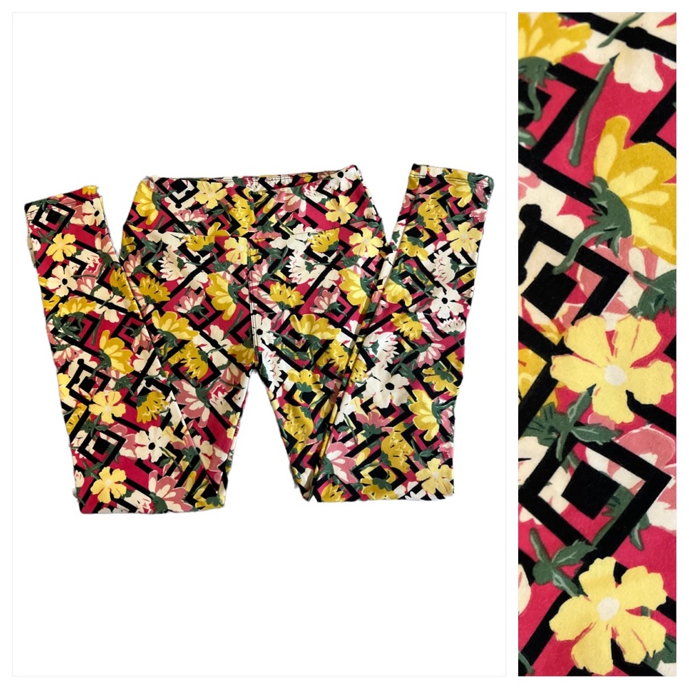 NWOT LuLaRoe Woman’s Leggings OS